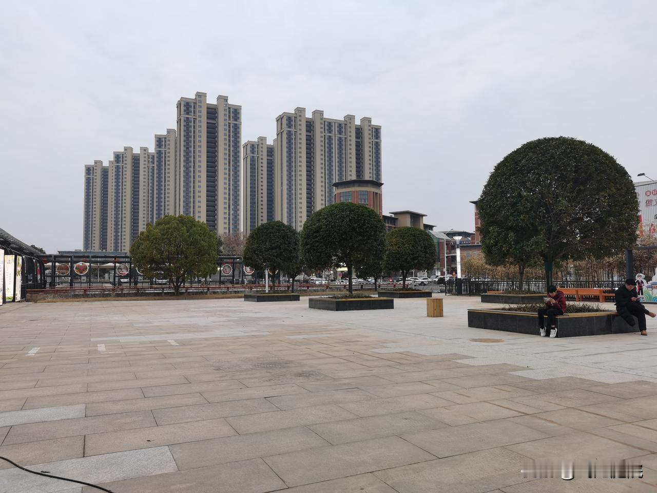 脑机接口为什么国内这么吹捧？暂时想到的三个原因：一、马斯克世界首富的示范作用。二