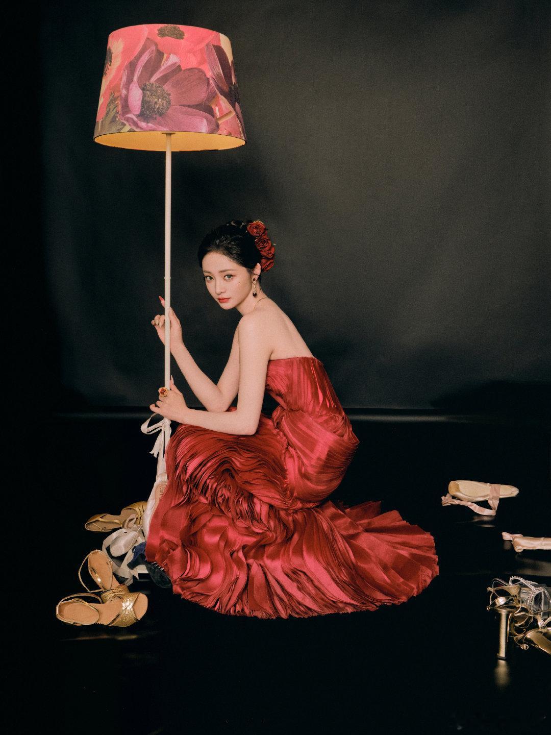 周洁琼周洁琼跳了veryveryvery注意看周洁琼的表情管理！跳《veryve