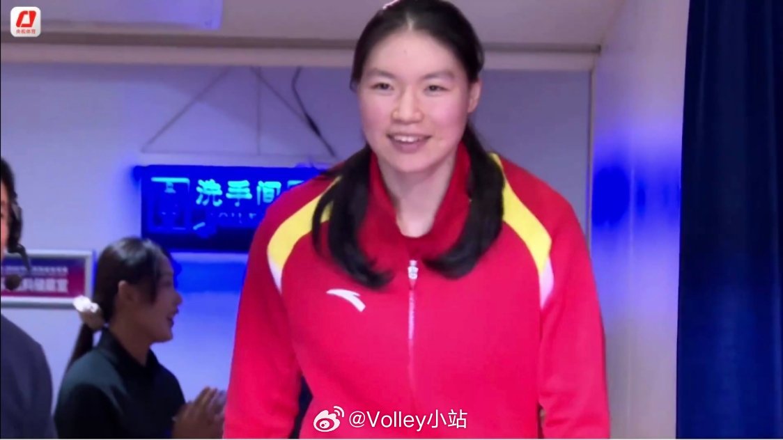 2025-2026赛季中国女子排球超级联赛最佳新人奖：张籽萱排超联赛上海女排时隔