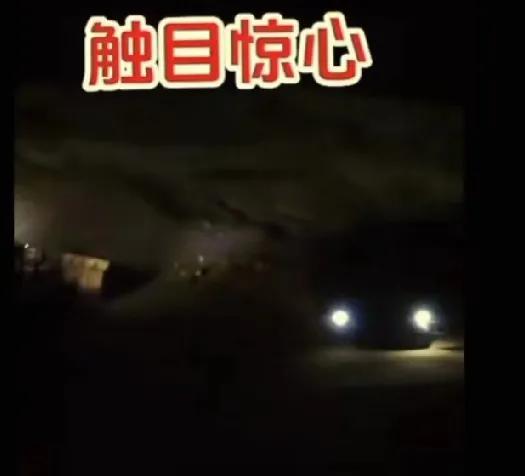 男子向警察举报他人非法采砂疑被通风报信，他怀疑公安内部有人走漏风声！大半夜好几辆
