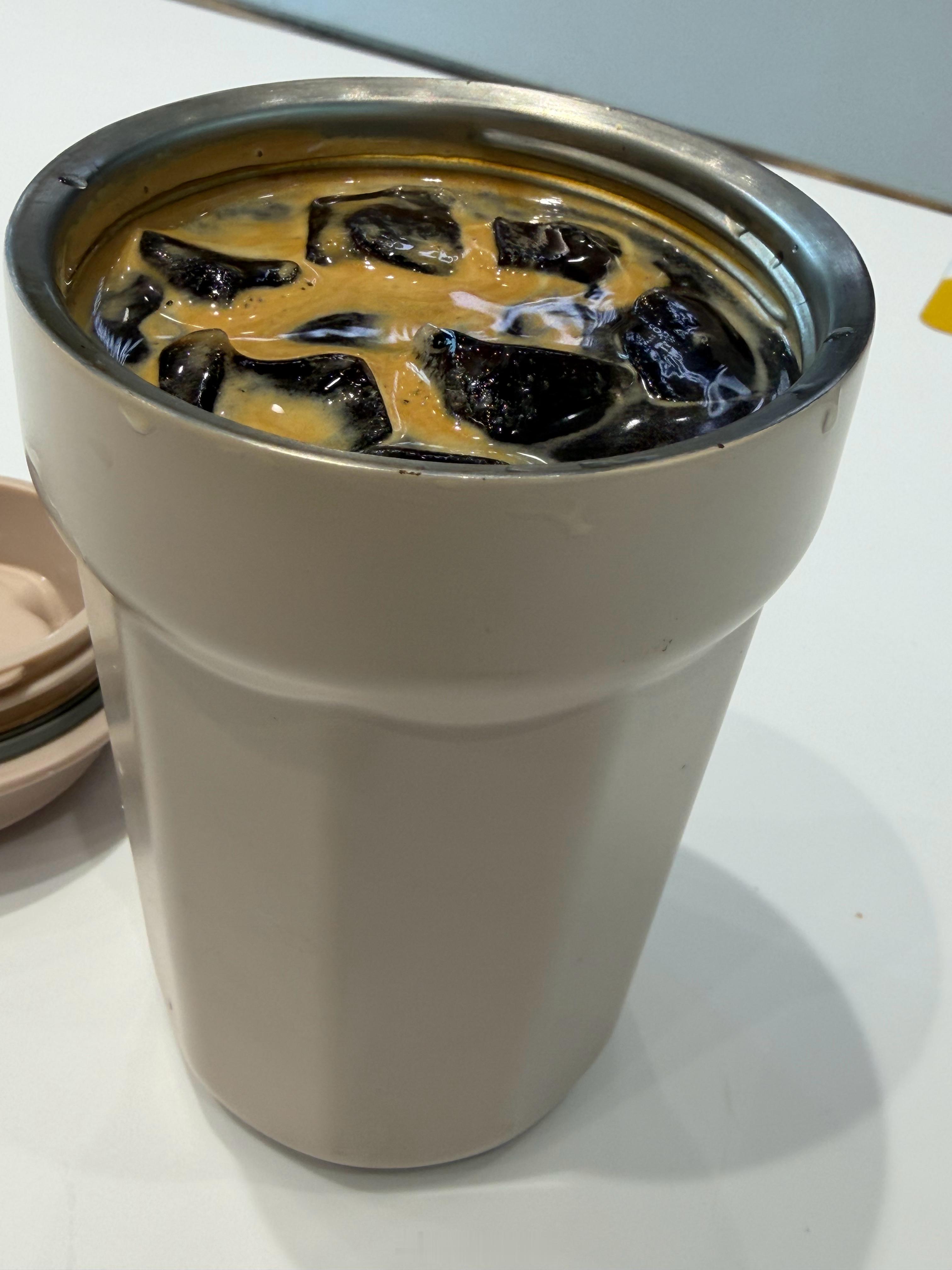 Manner这个活动我特别推崇，自带杯减5块。真正把绿色环保落实到老百姓口袋里。