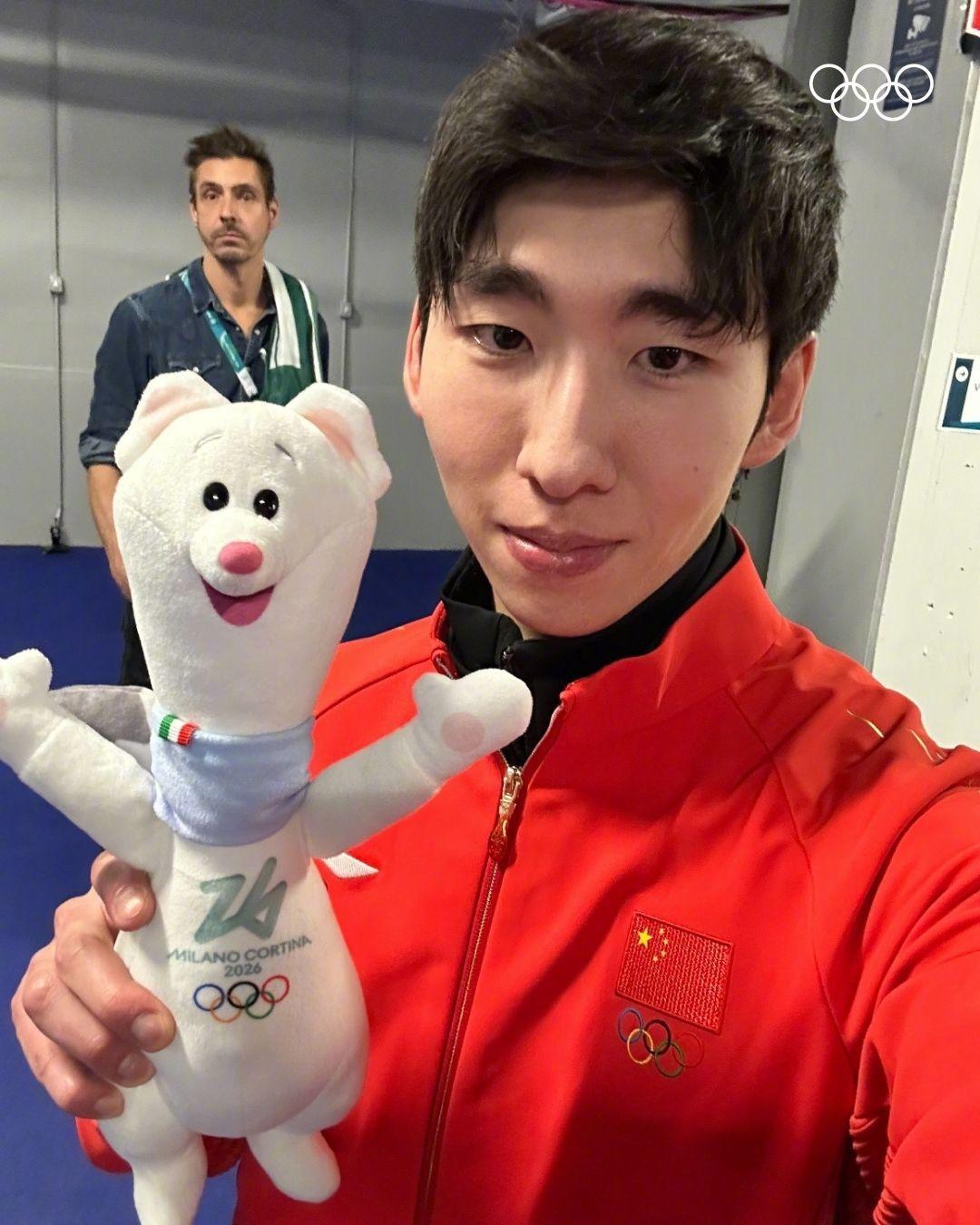 林孝埈大概率不参加短道速滑世锦赛
有网友26日在仁川机场看到了中国短道速滑 运动