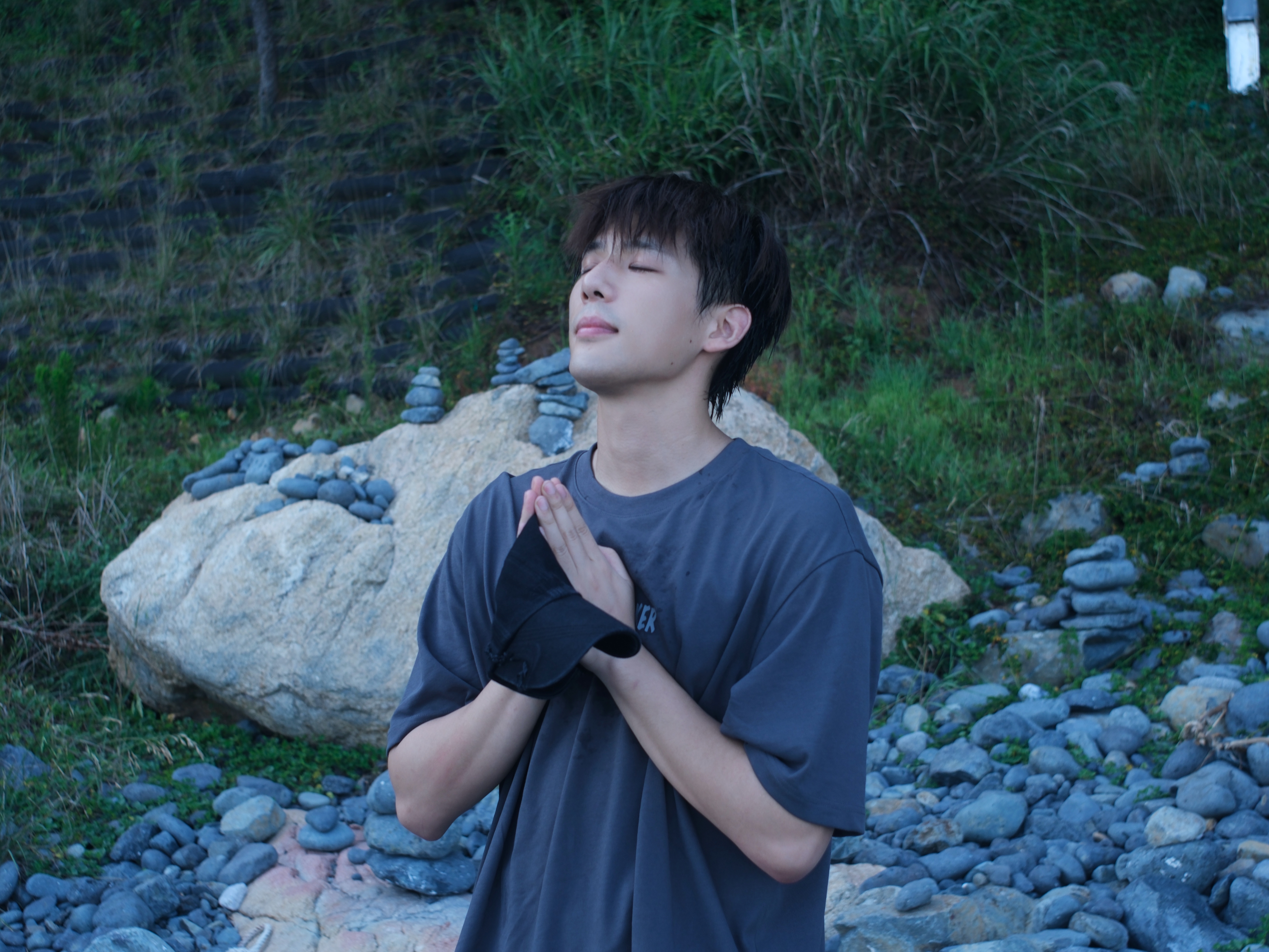 王安宇的微博之夜是想你的夜好想王安宇呀锦鲤附体期待王安宇季清和 