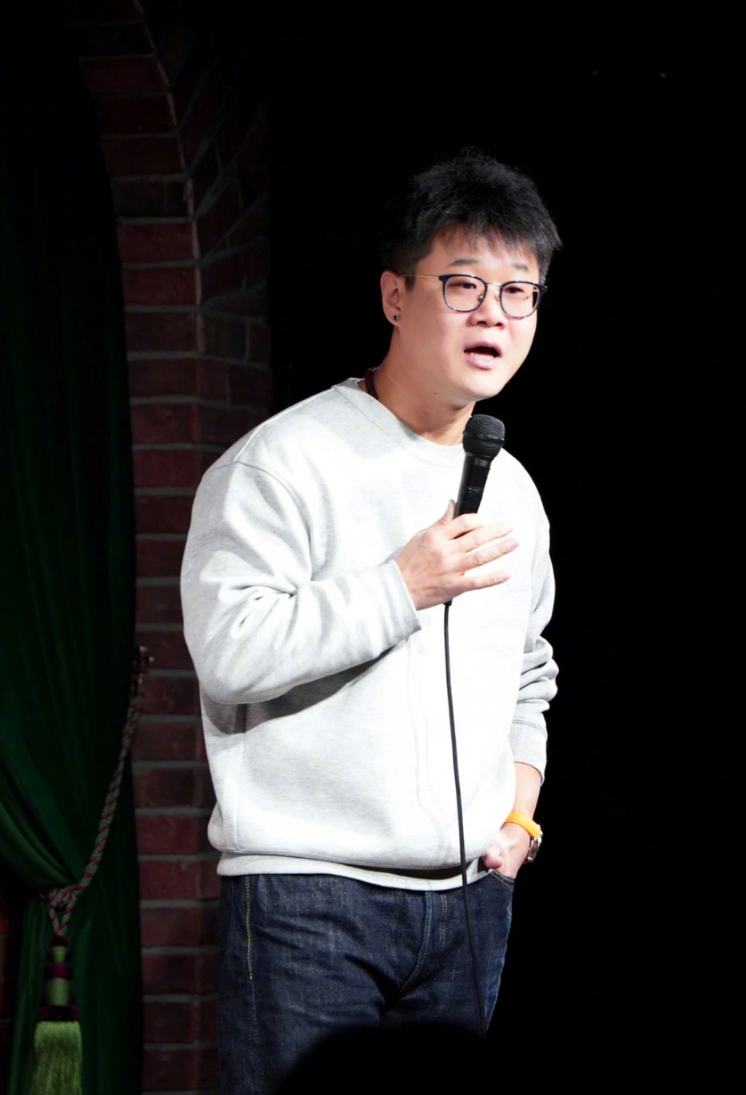 休想拿B座换走我的高铁F座 五一出行友情提示：如果你抢到F座，有人拿B座来换，请