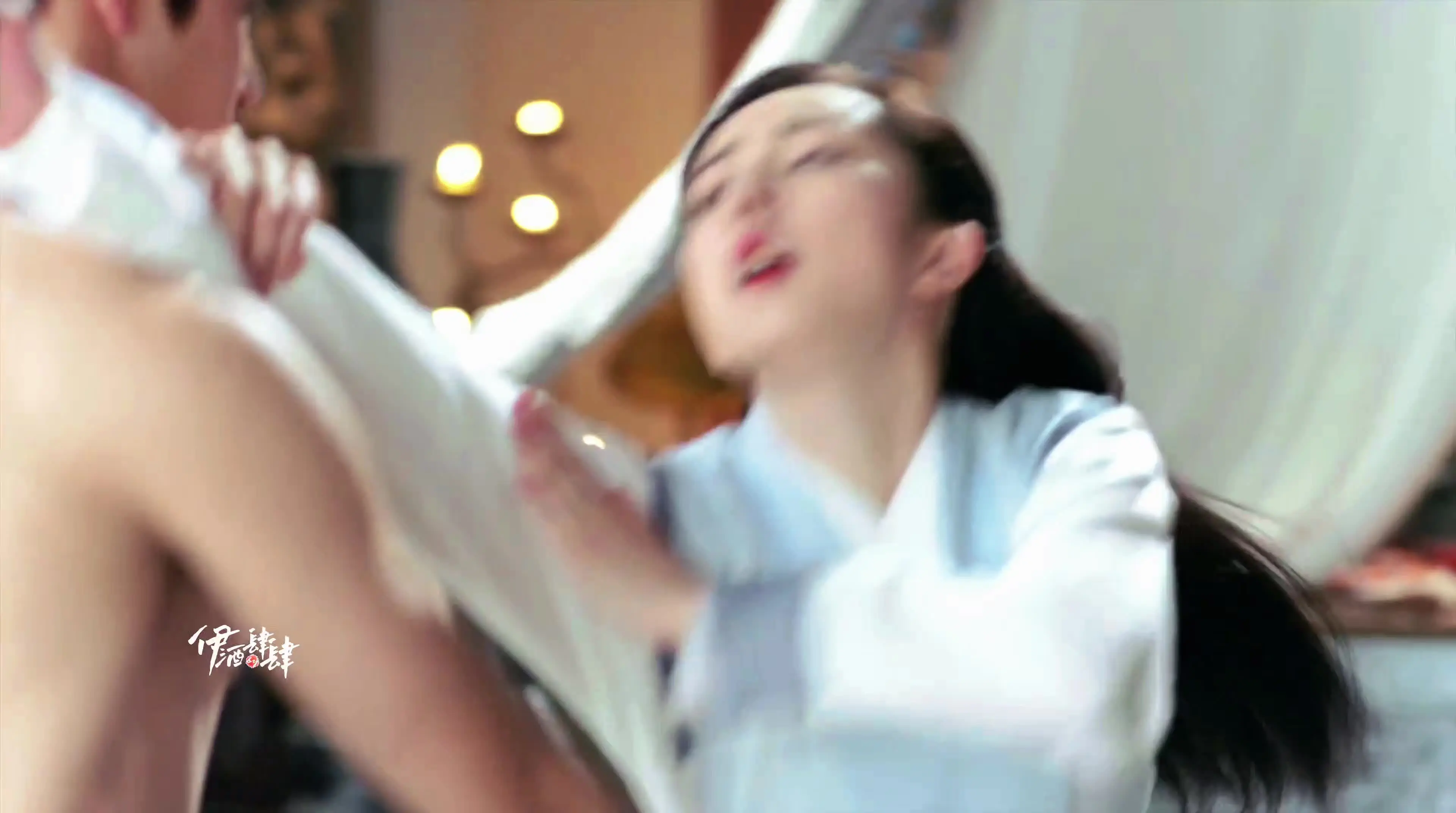 “我想和你一起活！”
