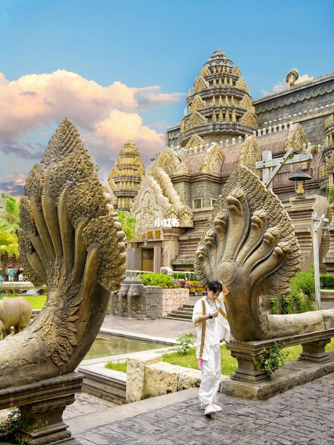 朋友圈问疯了🤣真的是广西的东南亚泼水节