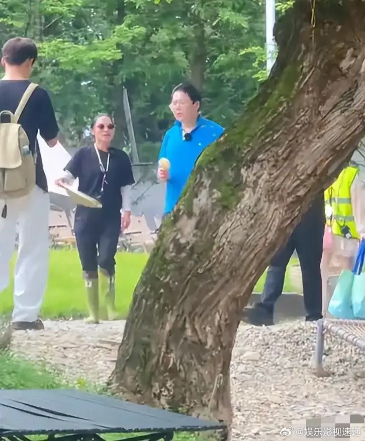 向佑又被兄弟坑惨了，直播文旅只知道吃玩，他还是太天真了……好不容易接了个文旅代言