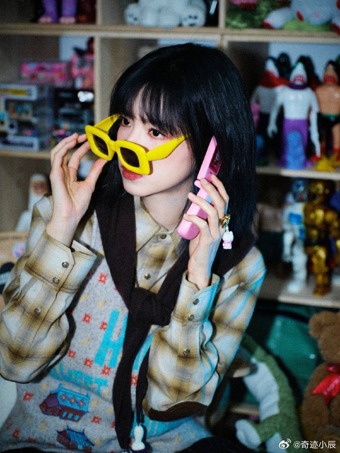 已经到了听懂庄达菲的年纪了 不是歌变了，是我们长大了。庄达菲唱尽成年人的摇摆与通