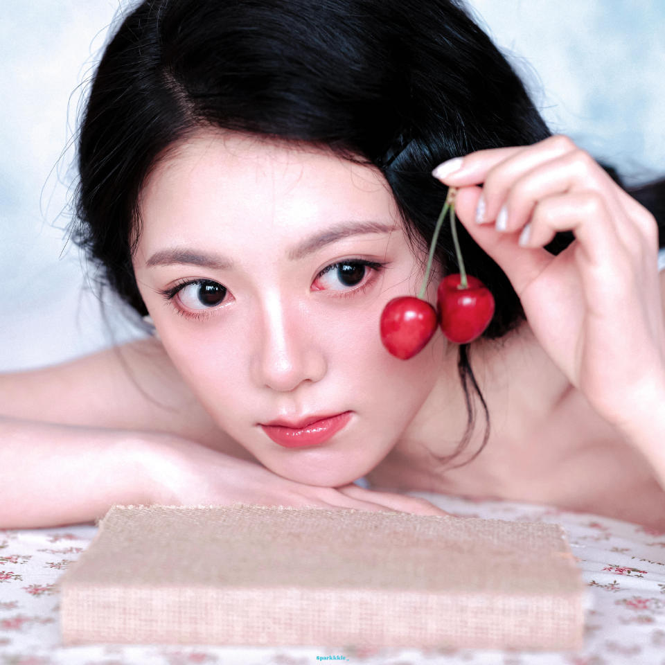 想吃樱桃啦  赵今麦 美美滴 ​​​