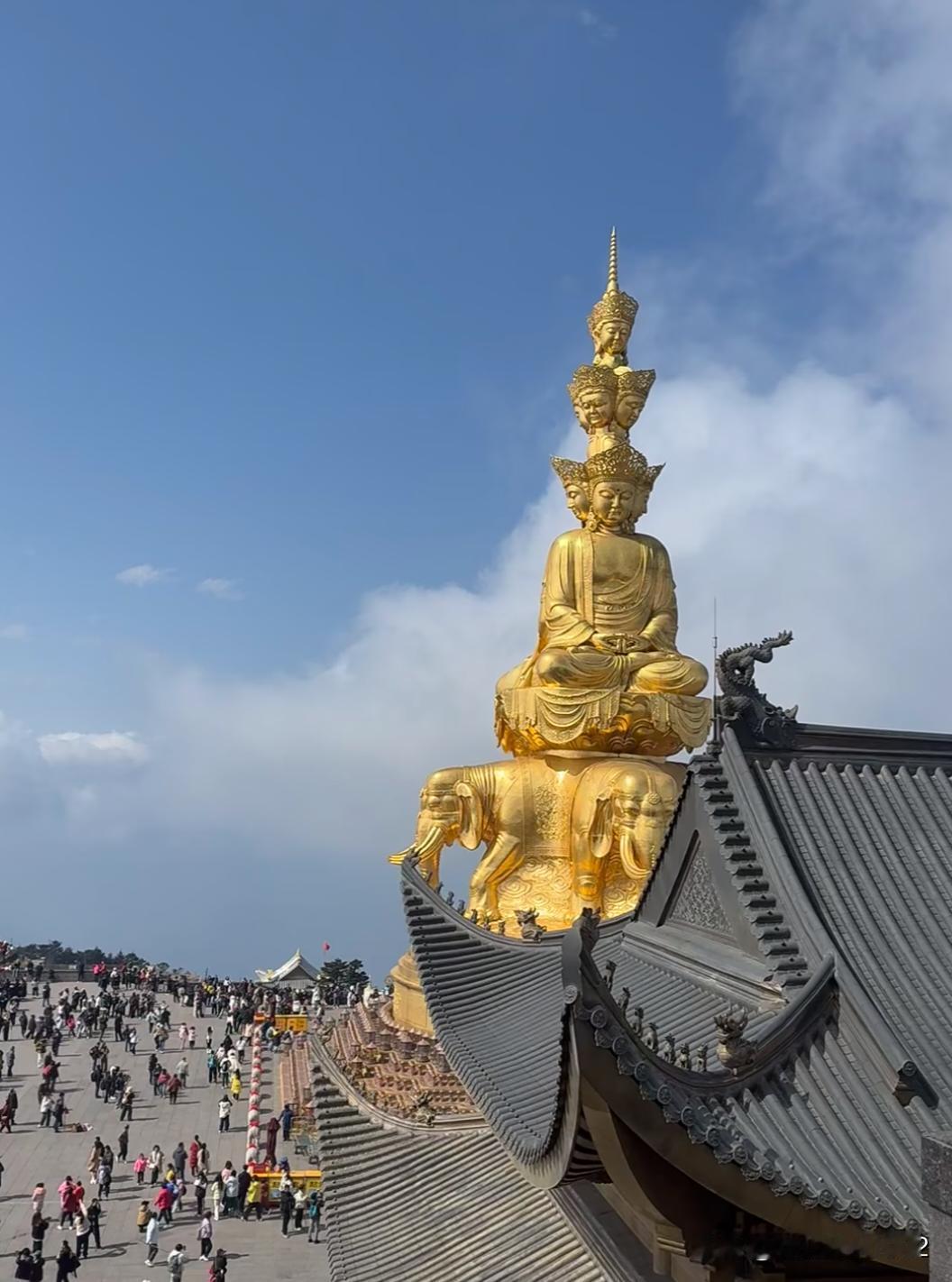 2千公里  排队7h  一只猴都没看到
年初六清晨5:40，我们已经在零公里停车