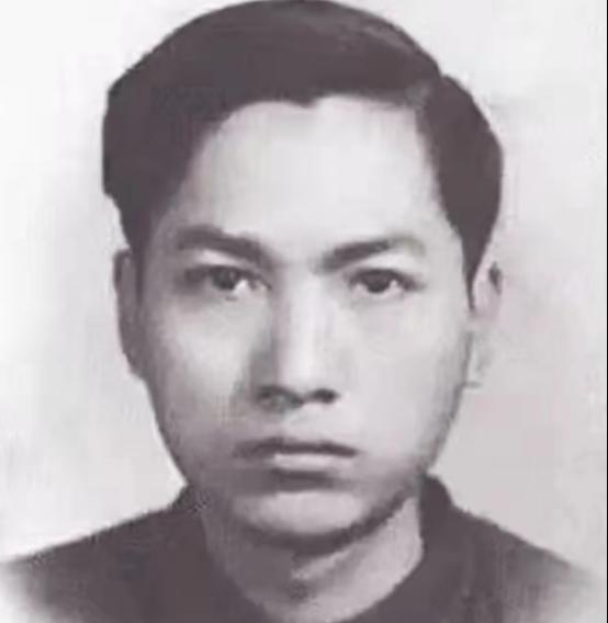 1982年，赵一曼唯一的儿子在家中选择了自缢，所有的同事感到惜，没想到身为烈士的