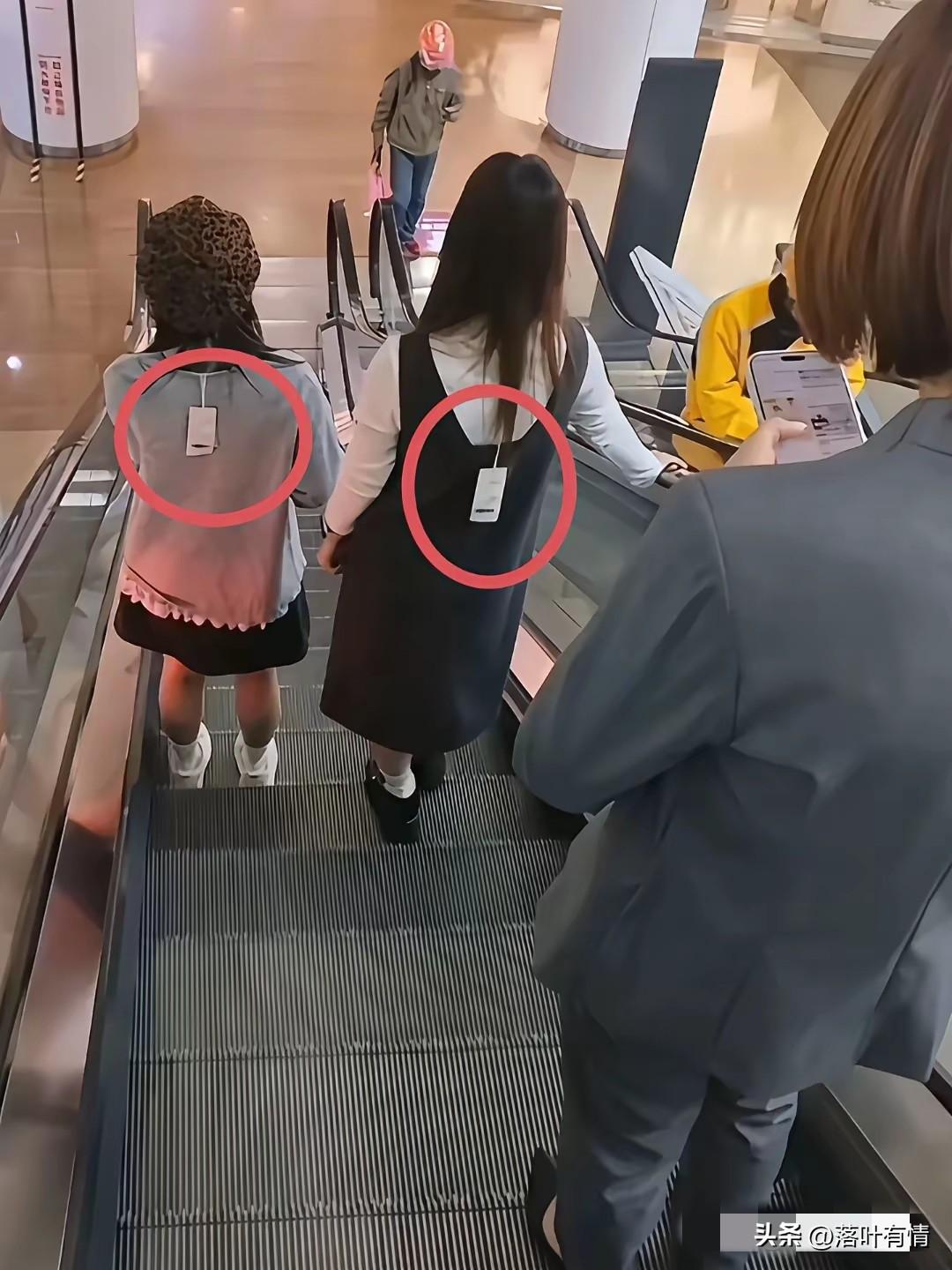 现在有些女生真的很不讲究，
天天网购白嫖，
她们看到网上漂亮的衣服，
毫不犹豫买