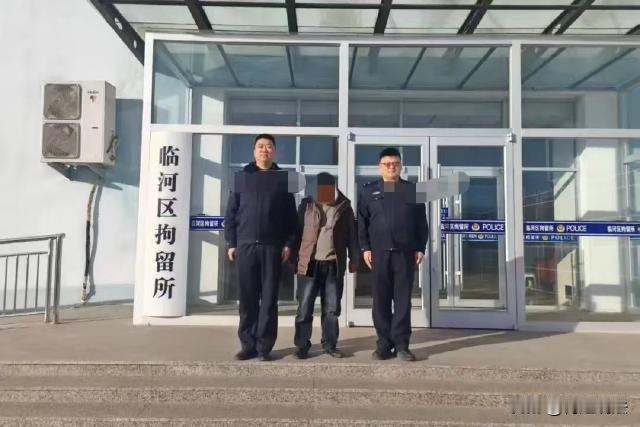 内蒙古巴尔卓彦，男子报警，称他老婆带着一群人闯进他家里，持刀恐吓他，还用绳子将他