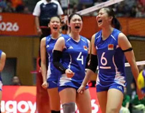 女排3-2险胜泰国晋级亚运决赛！球迷感慨：亚锦赛为何不这么打？
