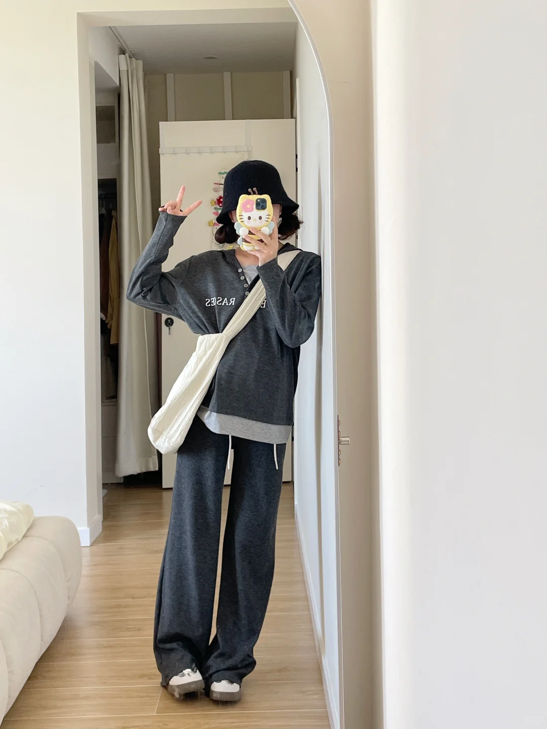 为什么要挑战孕期不穿孕妇装？