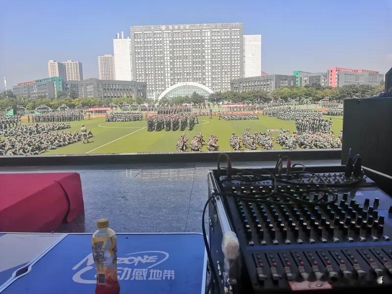 利刃玫瑰短剧 短剧《利刃玫瑰》超牛！2023 年 12 月，它让“赌狗”登上热搜