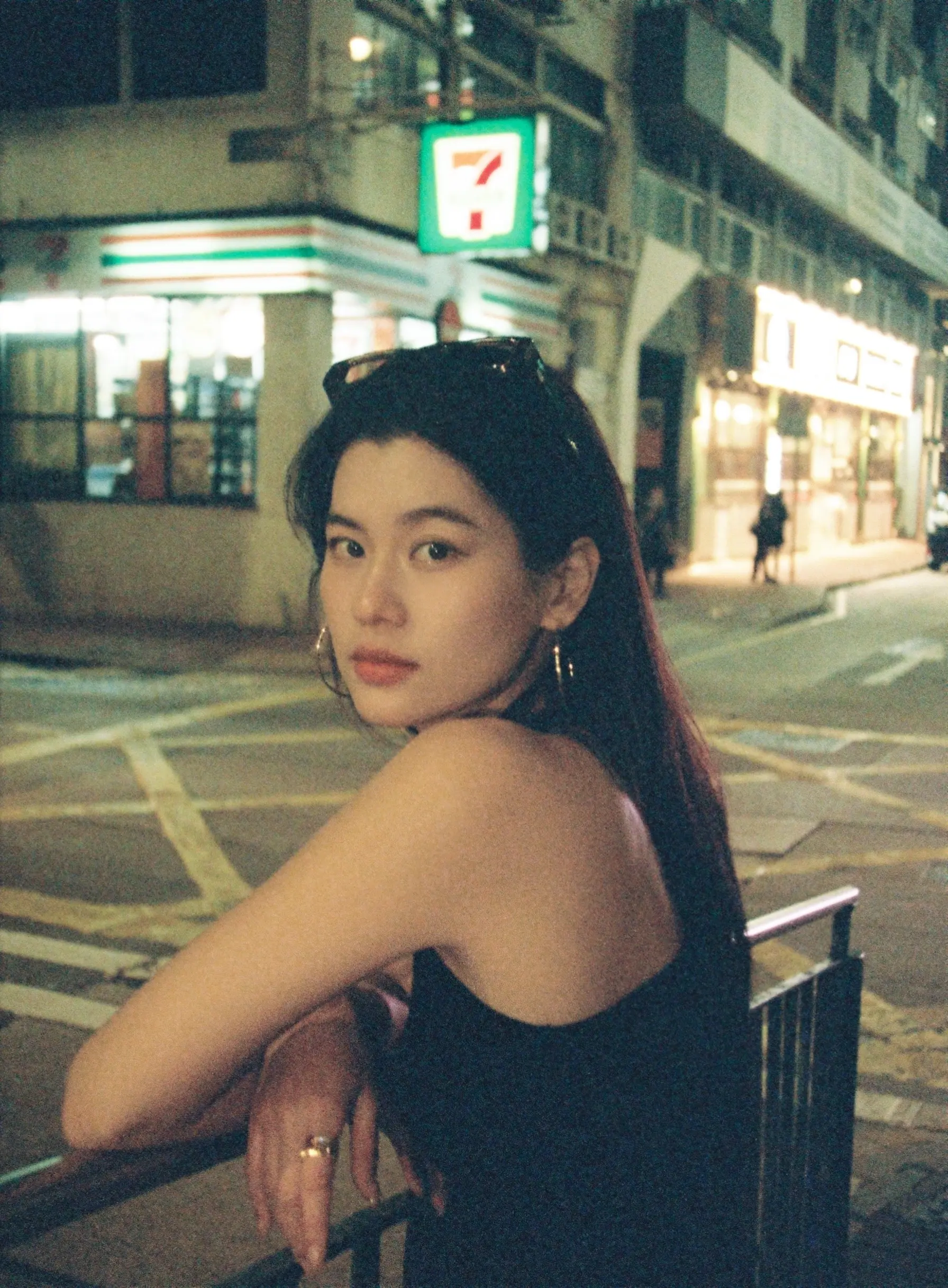夜来便来伴我坐