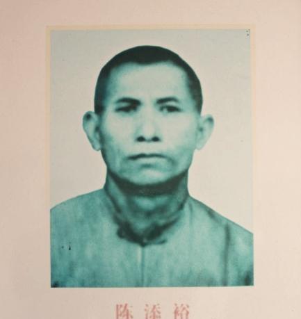 1953年，毛主席邀恩人赴京观礼，可毛主席却说：你不是我邀请的人！来人连忙表明身