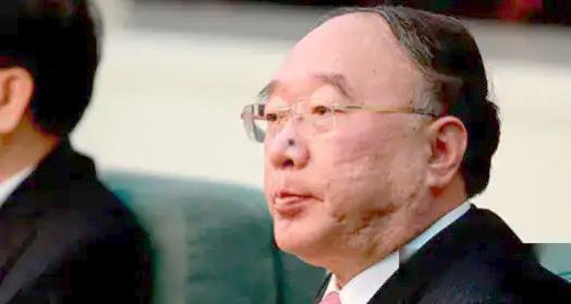 这下咱们可算是见识了，什么叫空手套白狼

当年温州民间借贷刚炸雷，全国小贷都在紧