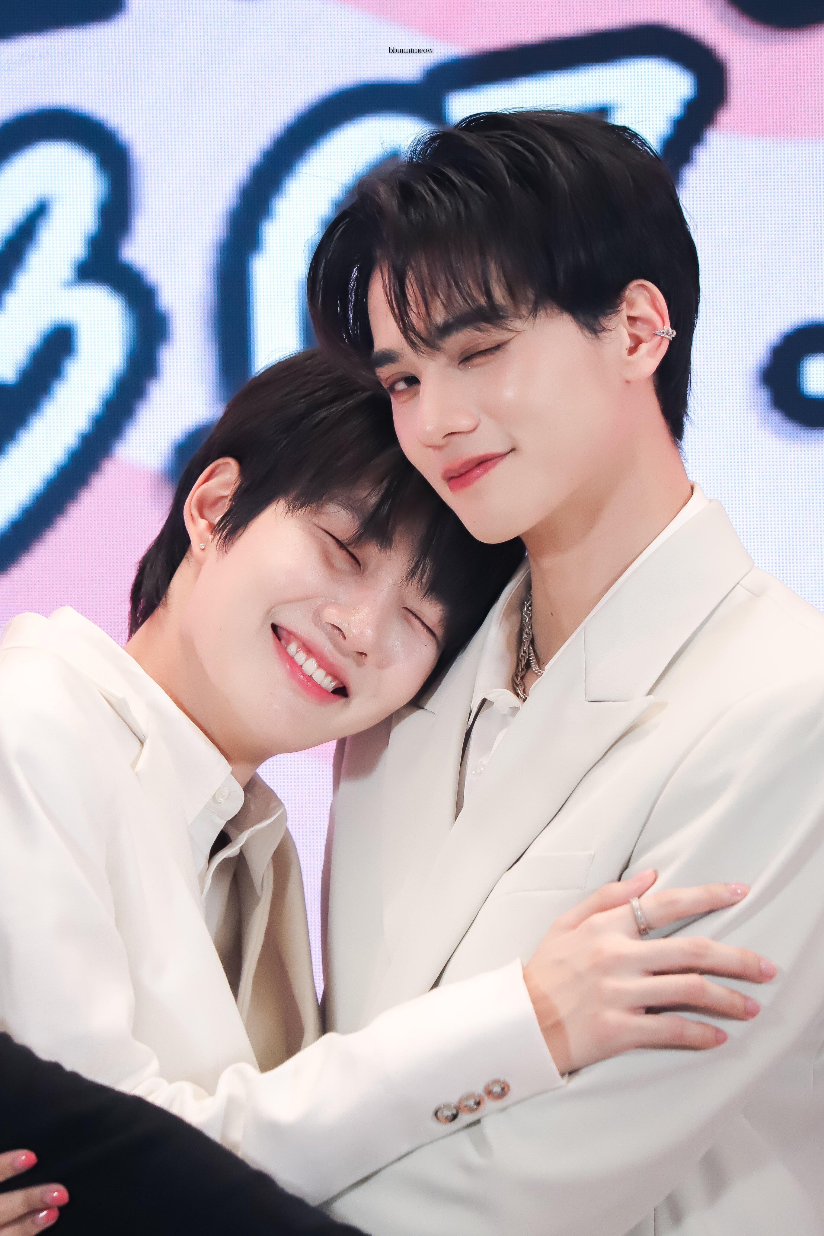 米兰时装周期间，的大使声量排名，第一二名居然是KengNamping，肖战排在第