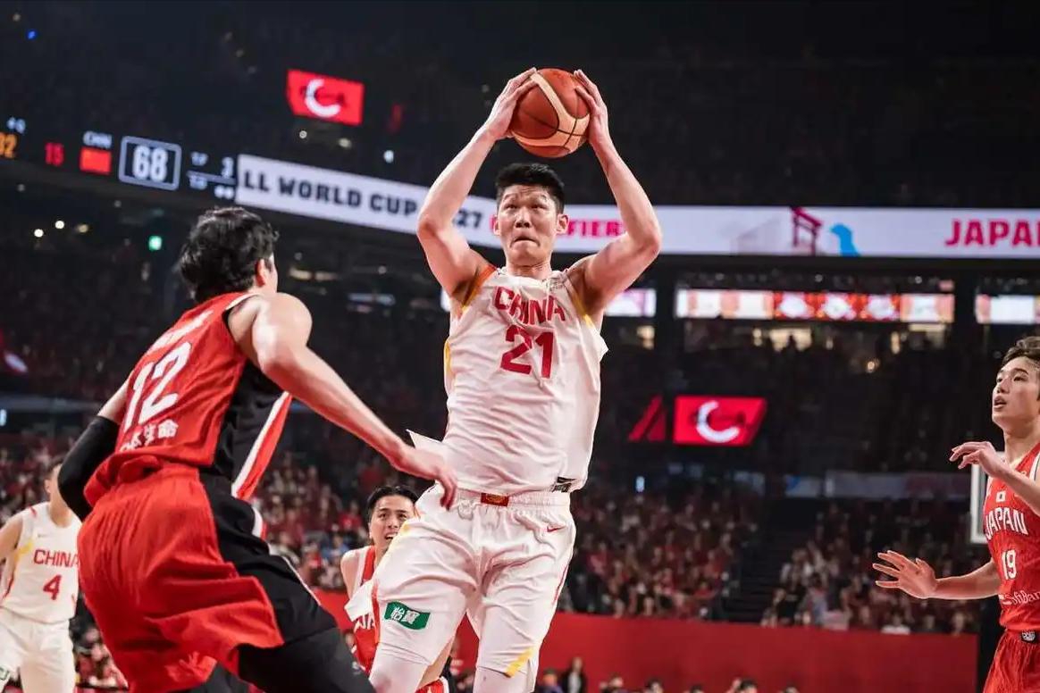 中国男篮！
没有一个认怂。
你可能误会了这 5 位。

中国男篮逆转战胜日本男篮