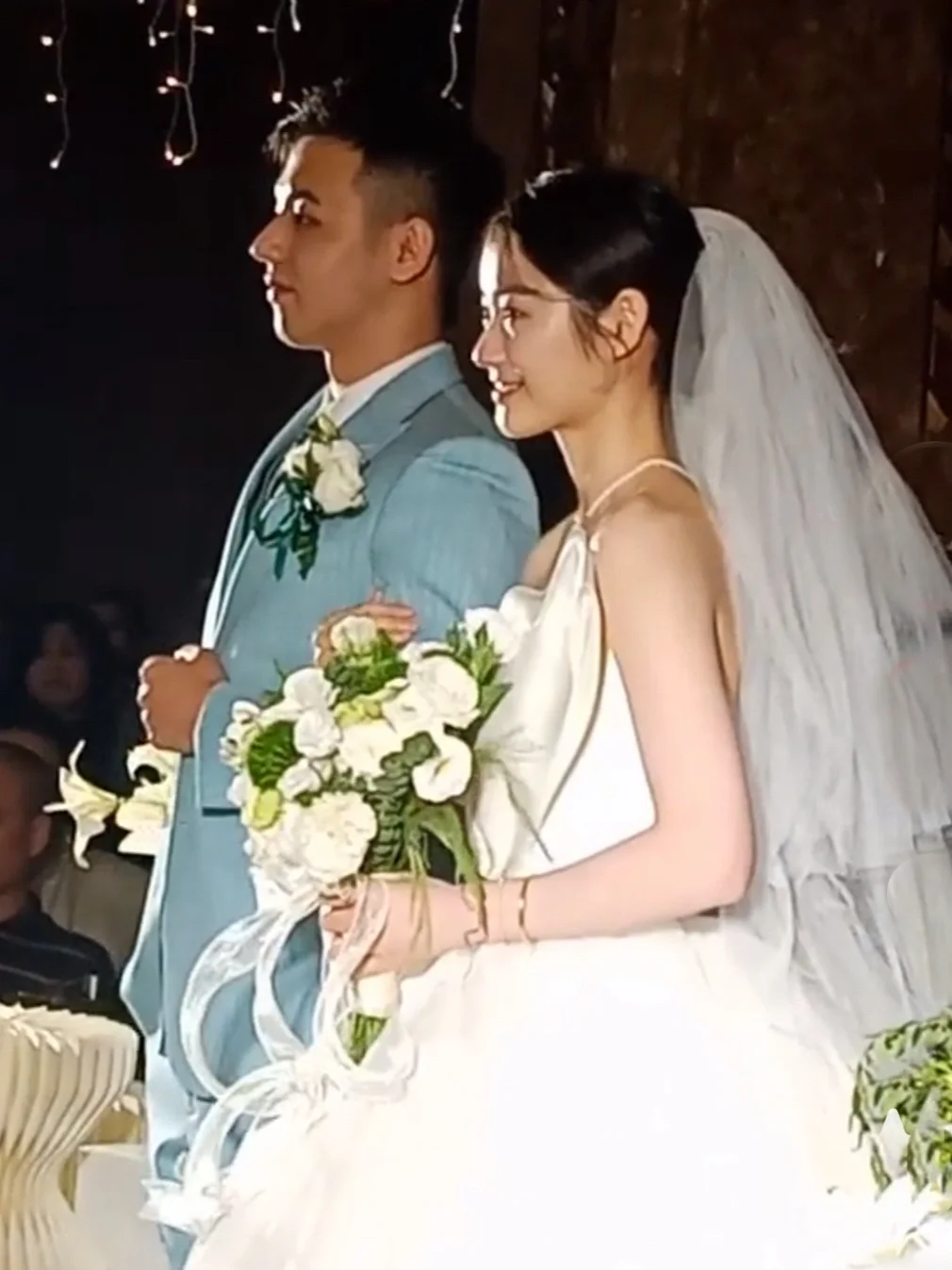 首图是长辈拍的婚礼花絮