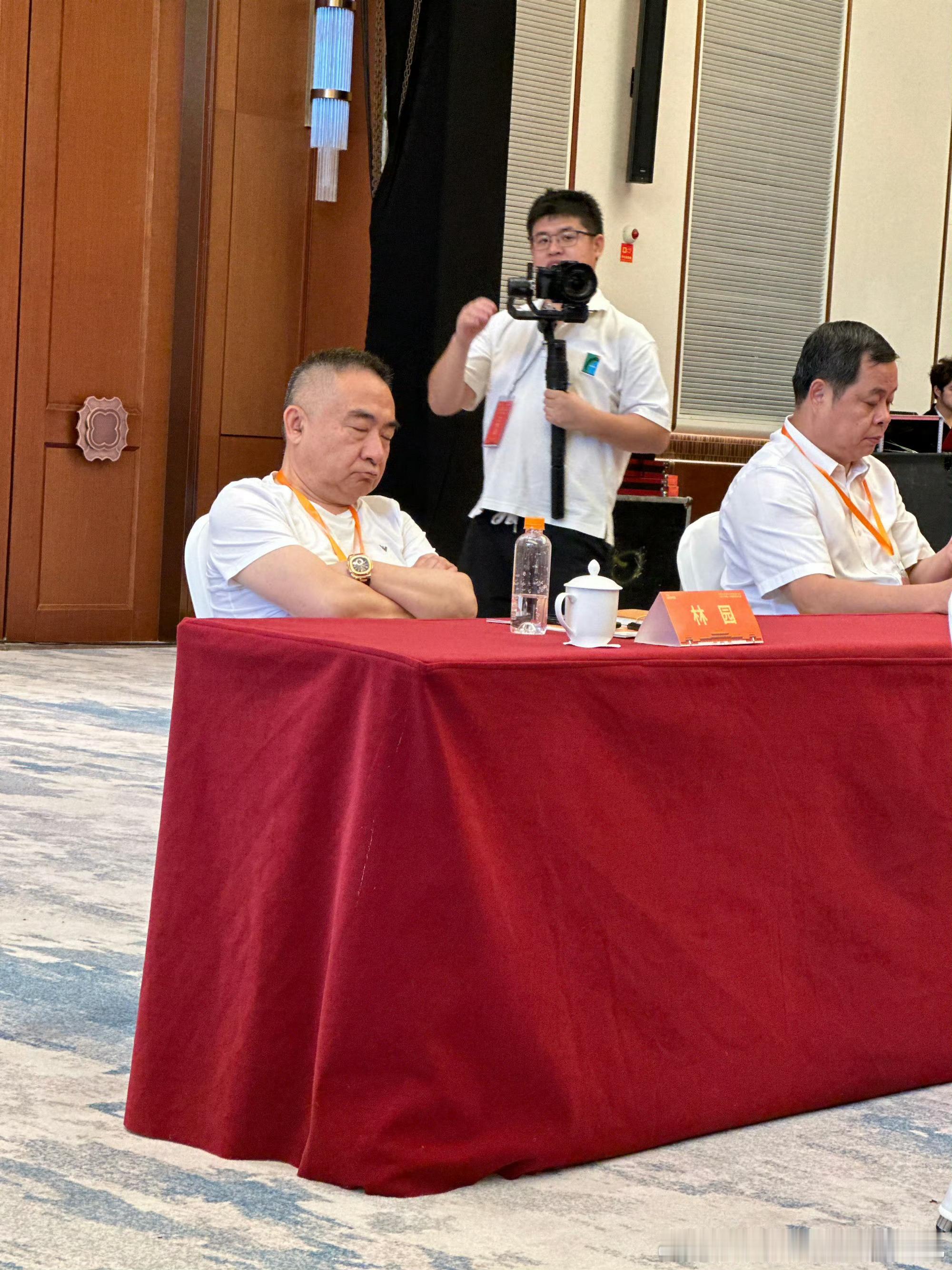 林园曾表示：真正的牛市尚未到来。就像一个大病初愈的病人，虽然今天有所好转，但要完