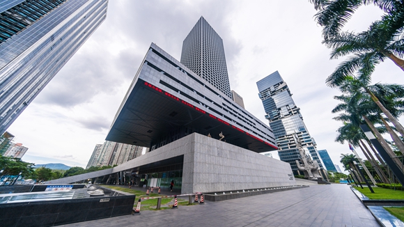 深交所联合深圳多部门举办商业不动产REITs试点推进会