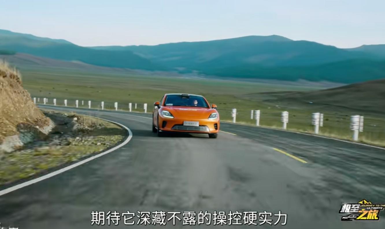 真实的巴音布鲁克有多难开巴音布鲁克自驾攻略都说巴音布鲁克自驾难度高，看极至之旅才