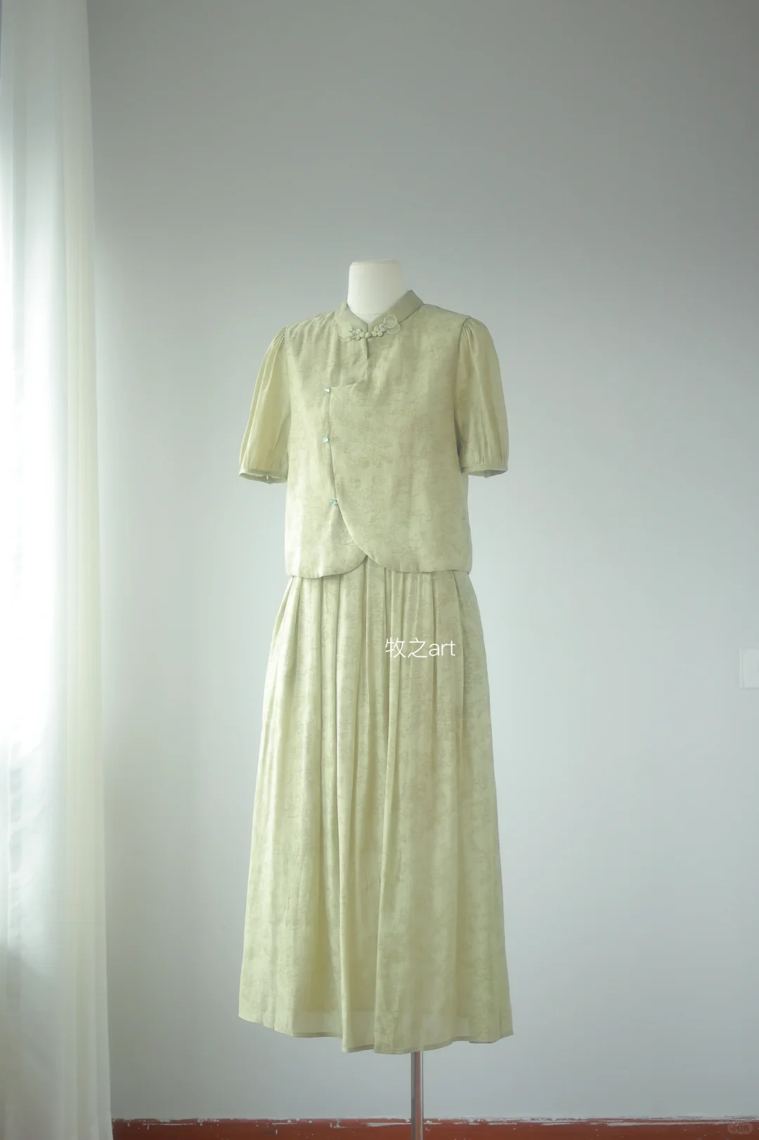 提花新中式套装|清冷仙气一同拿捏！