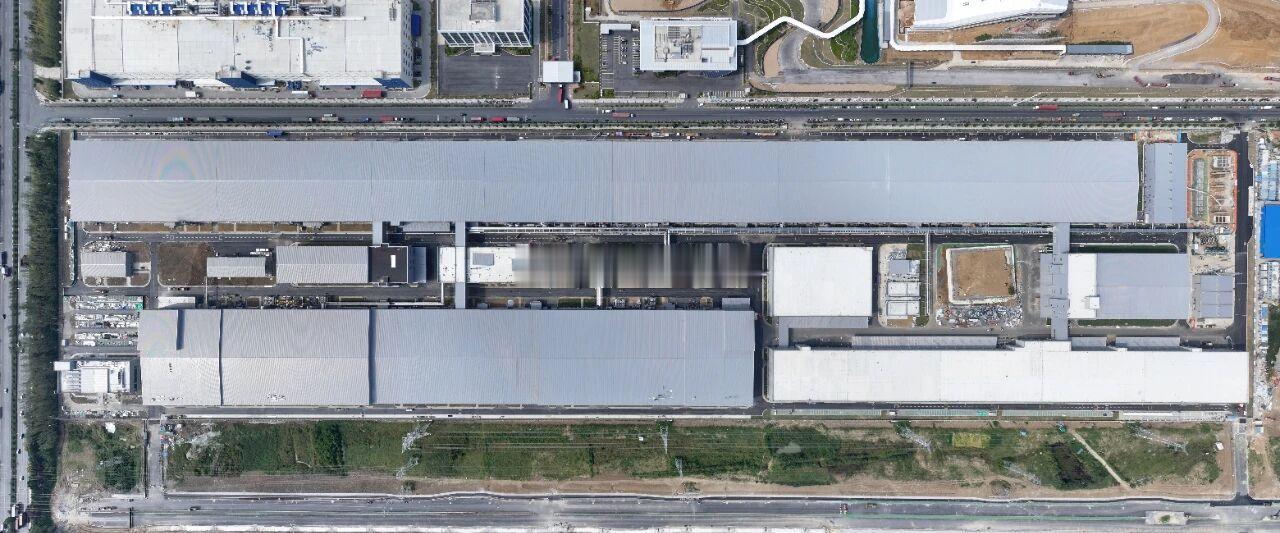 新能源汽车﻿9月9日上午，中创新航合肥基地三期项目，在长丰县双墩镇正式投产。作为