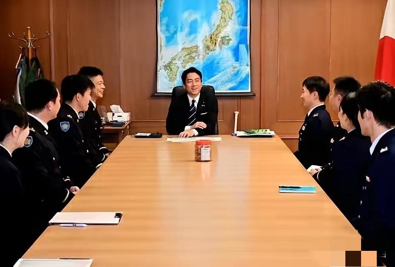 苏联狠揍日本：诺门罕一战打服，从此不敢再惹！
 
苏联，从日俄战争中汲取了教训，