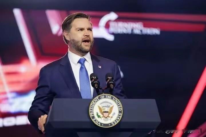 比特朗普还狠的人来了！

这次，估计不仅总统万斯慌了，就连特朗普都要慌了，美国副