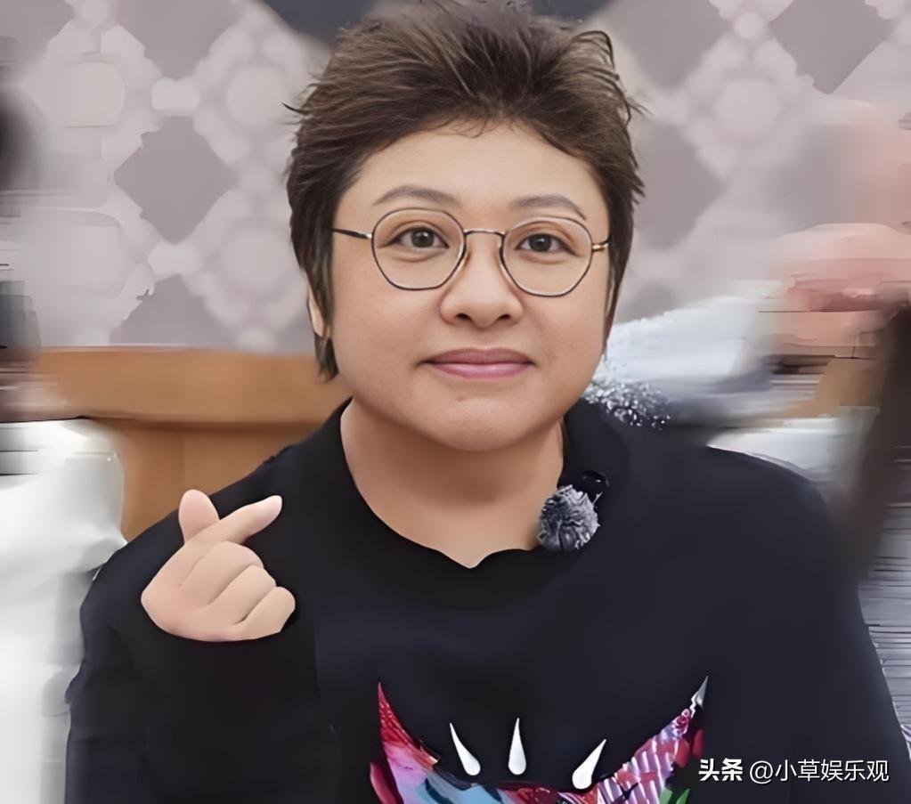 这年头办演出真难，台风不背锅，票房卖不动也头疼。不过这次退票还赔机酒，在圈里算很