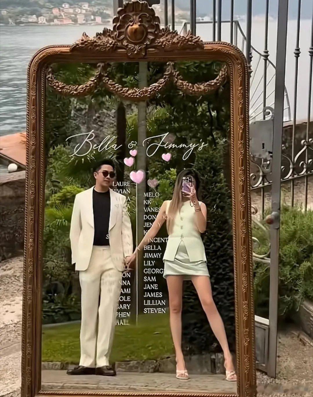 程晓玥晒出一组二人世界的约会照，画面里她和老公牵手自拍，恩爱十足。她老公身高18