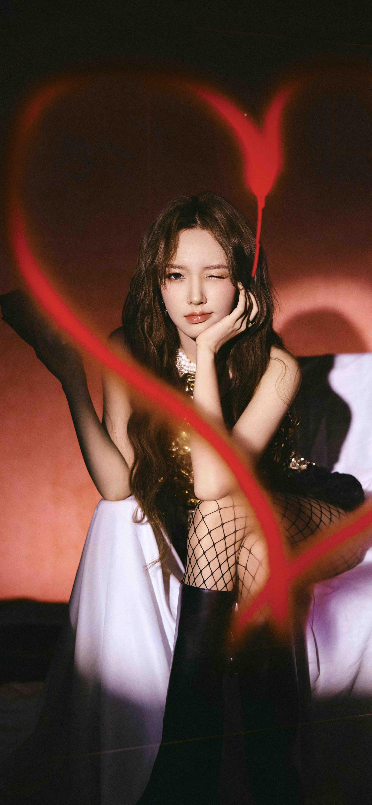 美女壁纸-第5988期-程潇