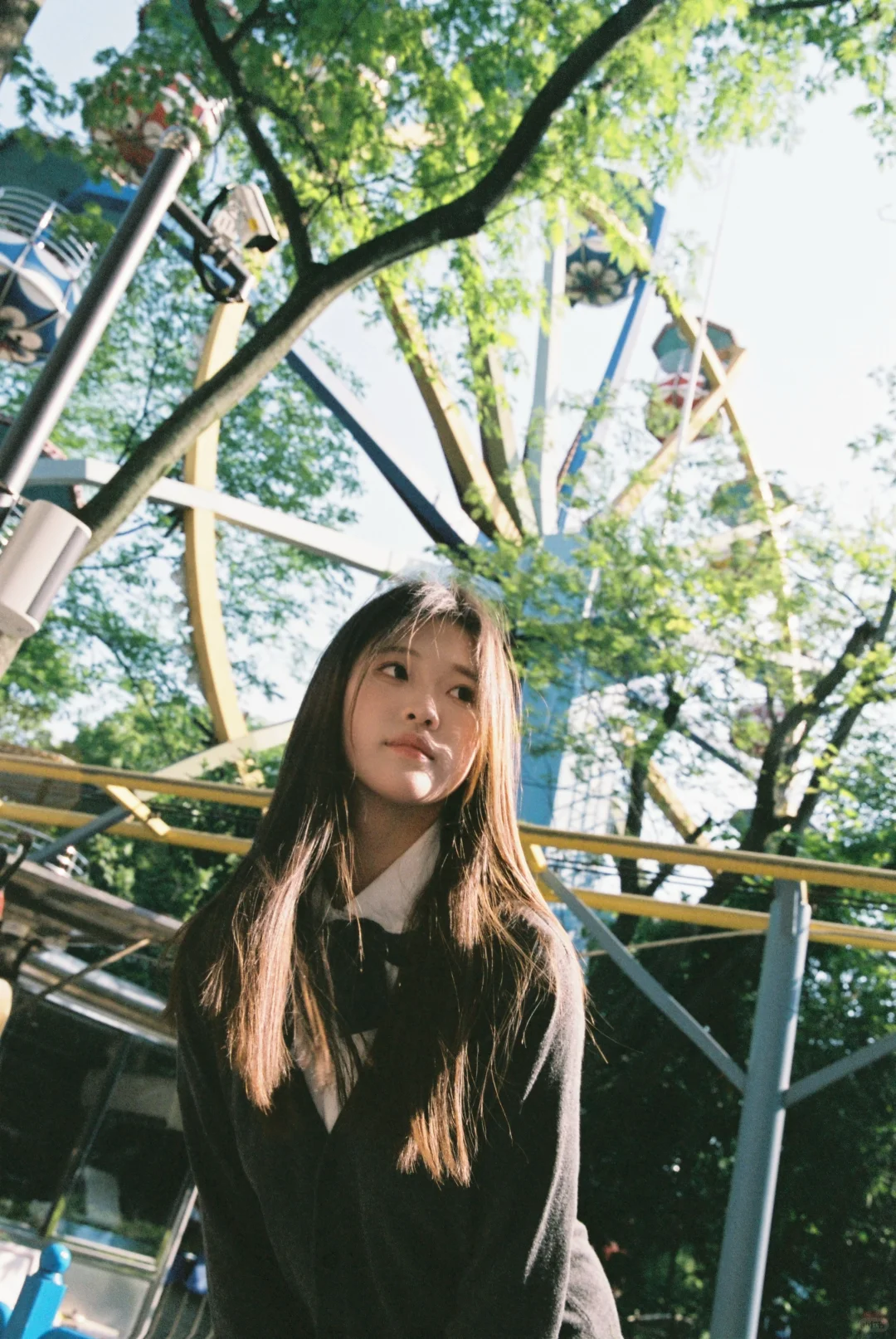 你要允许一些人有安静的青春