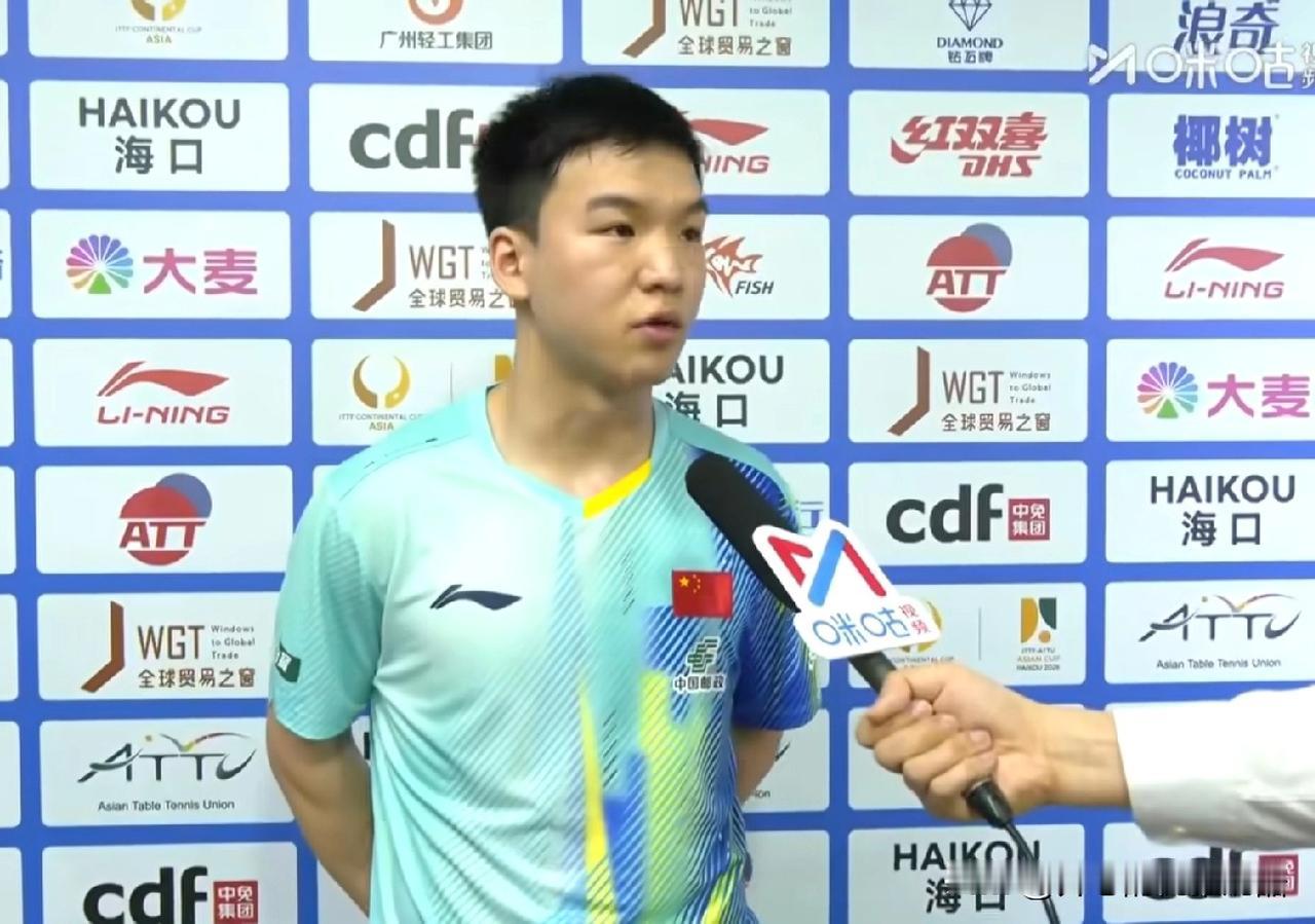 向鹏小组第一出线，采访时充满自信
向鹏亚洲杯第一个晋级第二阶段，说三轮比赛自己越