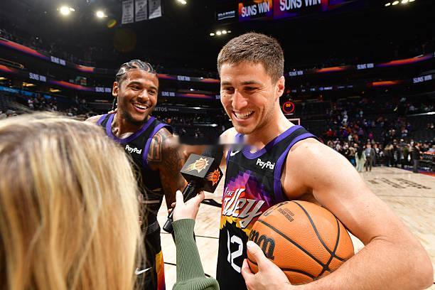 科林-吉莱斯皮是一名非常励志的球员。作为一名落选秀，他在新秀赛季还没开始直接遭遇