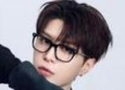 2026年4月6日是范丞丞出道八周年纪念日。范丞丞于2018年通过《偶像练习生》