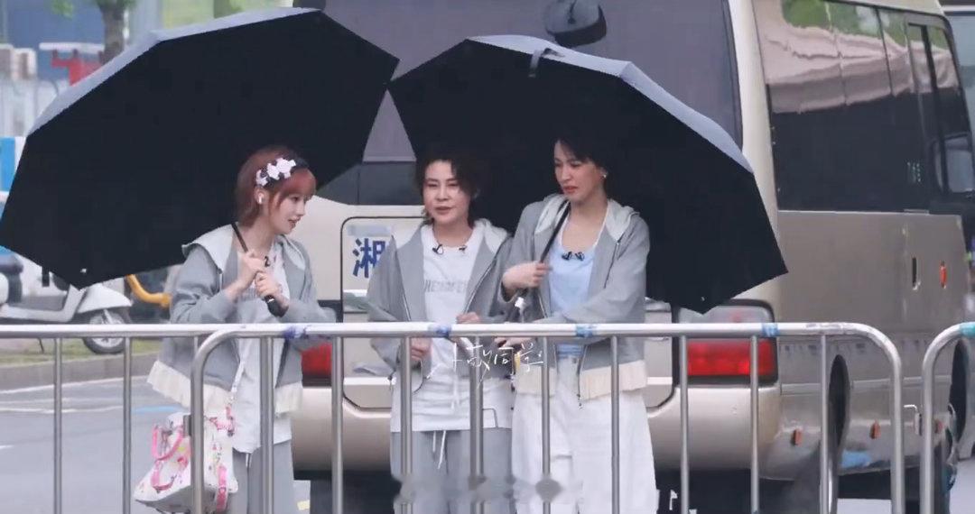 浪姐今日二公小考乘风2026细节打磨到极致，每一个动作每一句唱腔都带着十足诚意 