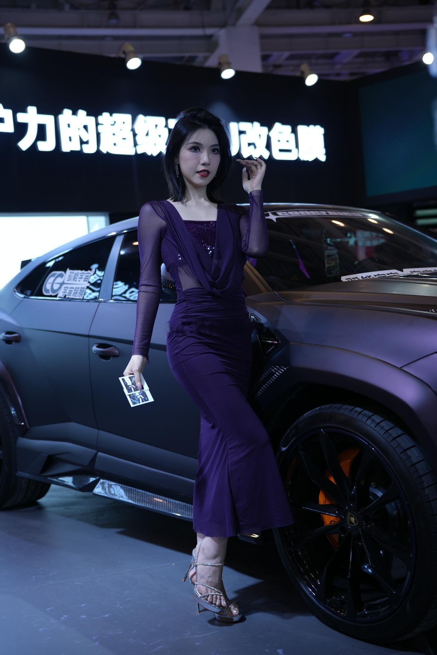 廖小艺49P+Sp相当再送 1楼 看 