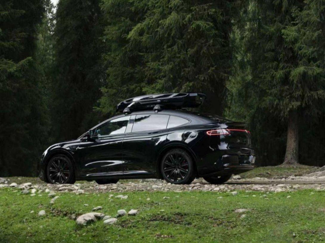 开电车跑过高速的都懂，速度120，风阻耗电能占70％，智界R7这次发力了，把这么