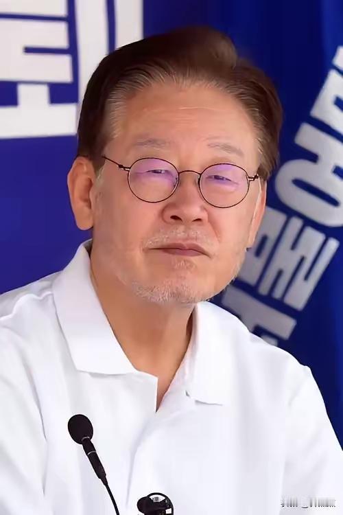 韩国总统李在明访问日本前，中朝给他们提了个醒，如果不听话的话，后果可能很严重。