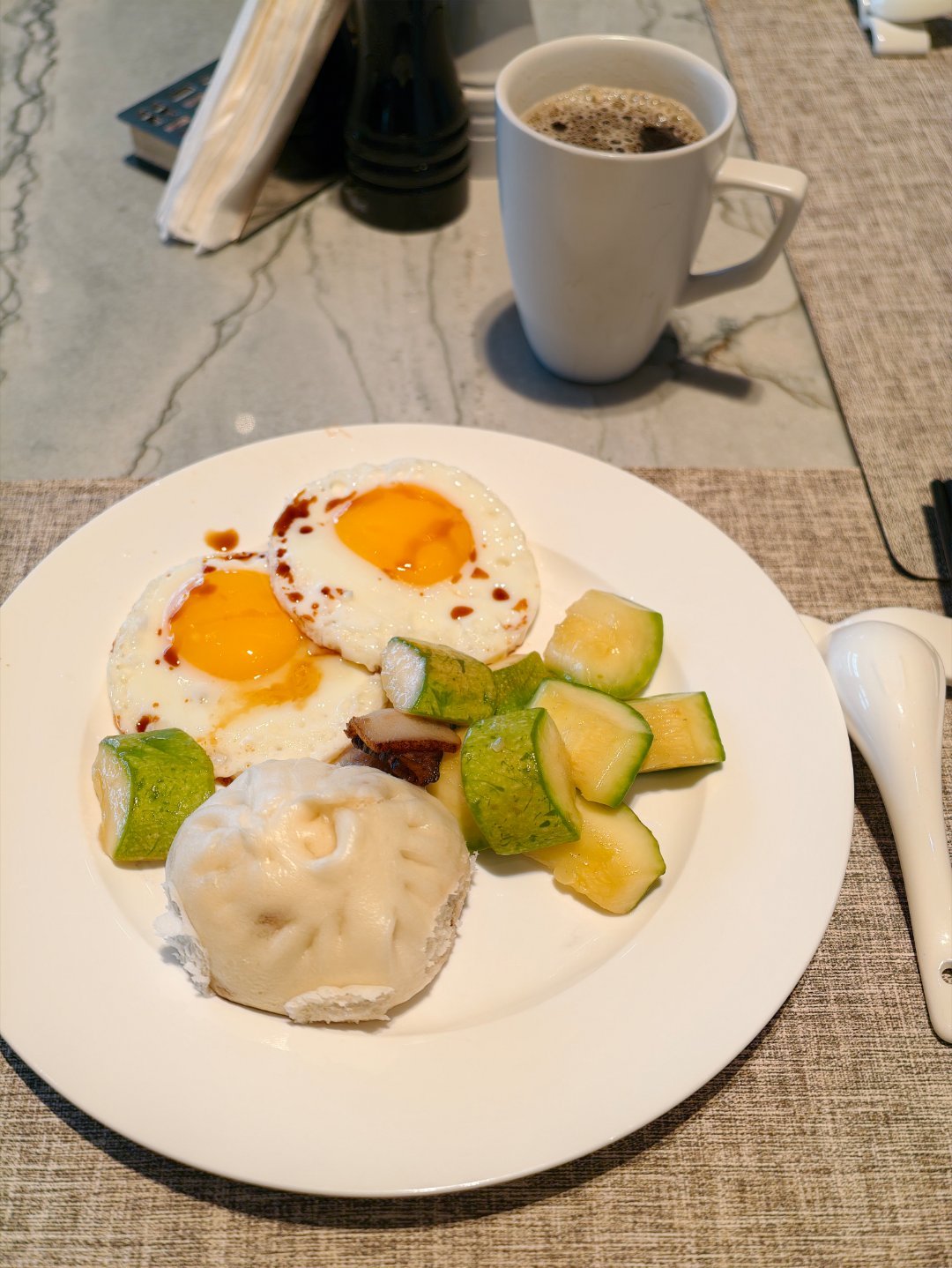 吃完早饭！回家咯！想家了