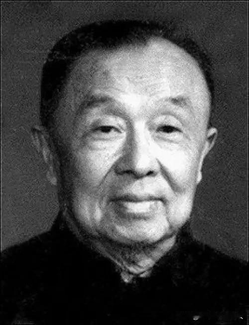 孙起孟（1911—2010.3.2），安徽省休宁县人，是中国著名的教育家和社会活