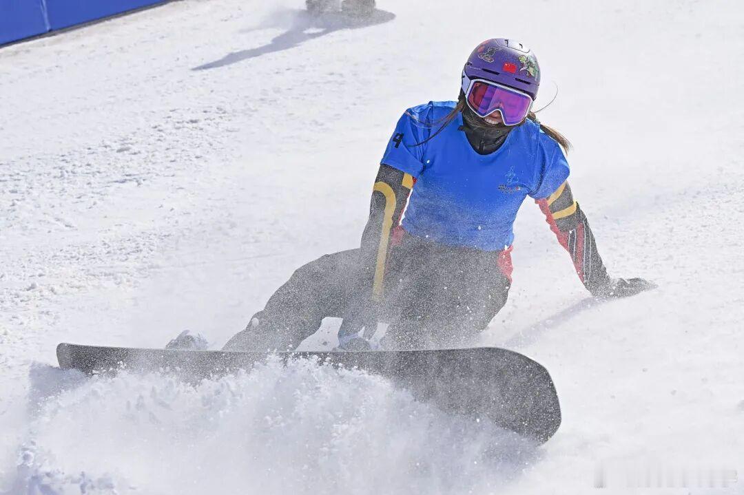 新年第一个好运 2025-2026赛季国际雪联单板滑雪障碍追逐世界杯第二站在沈阳