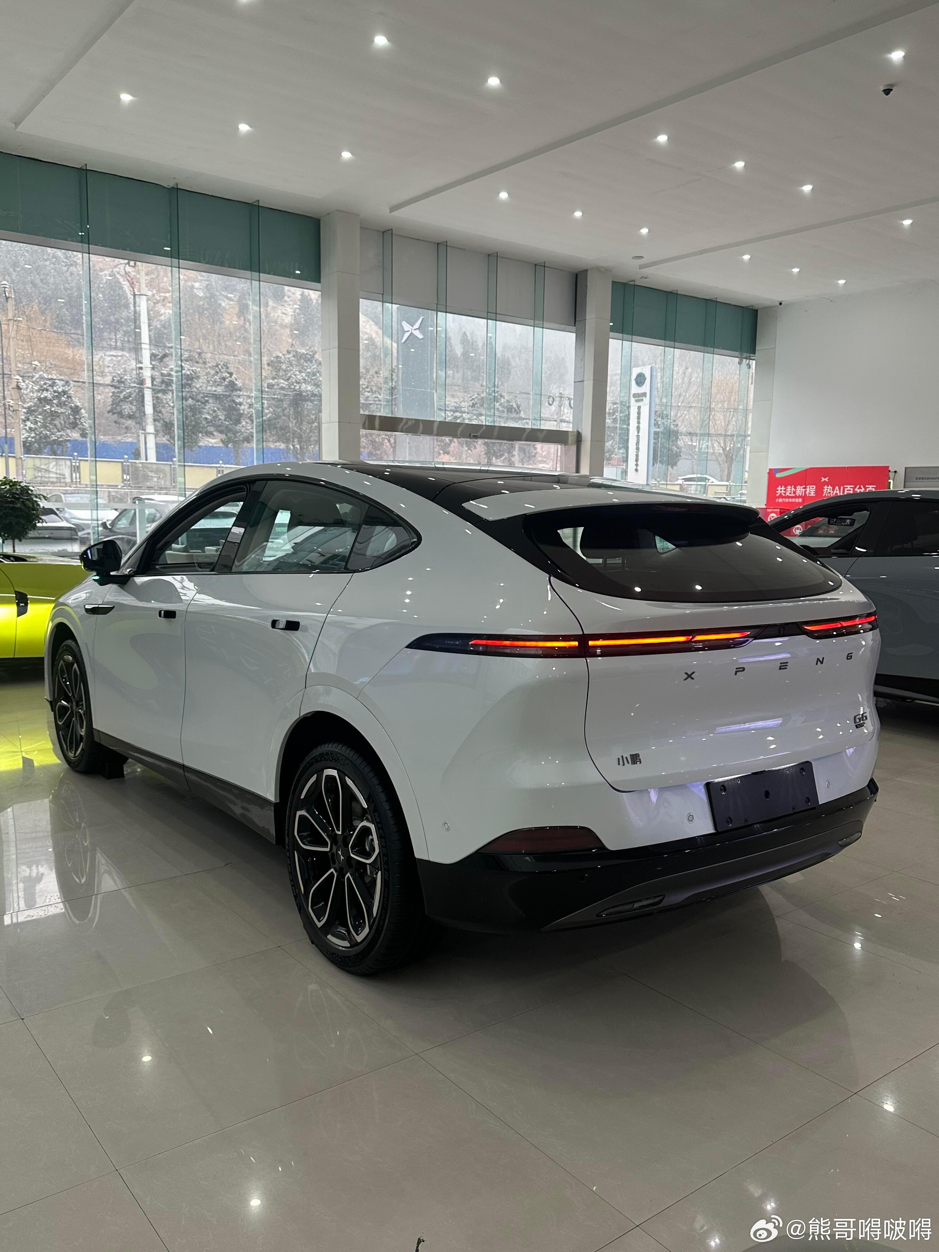 小鹏G6超级增程六项全能一步到位3月6日，小鹏G6超级增程以“六项全能一步到位”