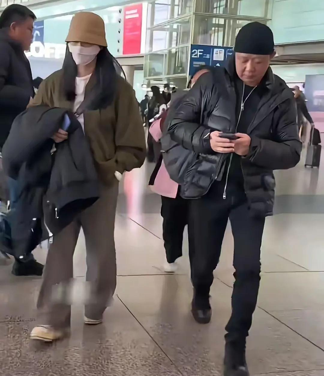 这是要公布下一段恋情了？

姚晨为什么突然官宣离婚

这官宣不是说几年前就已经和