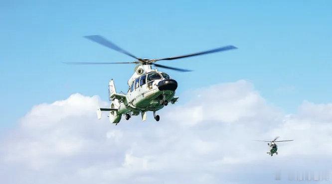 甬尚老兵的粉丝圈 【起床号 】在通往成功的道路上，无论你是大步流星，还是日进一寸